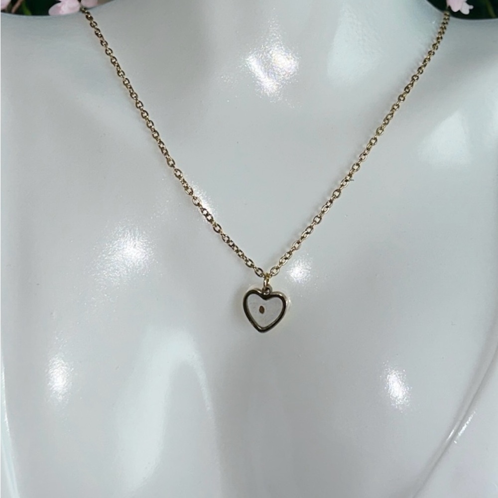 Matthew 17:20 Gold Heart Stainless Steel Necklace with Mustard Seed in resin 🆕 - Picture 3 of 4